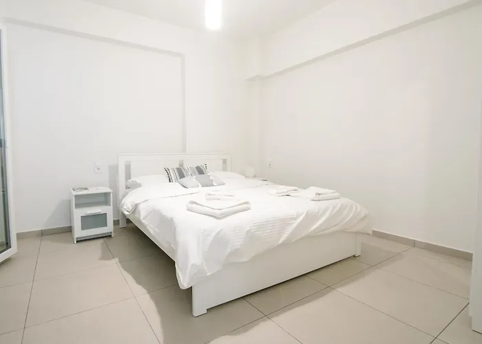 Apartament Ennea Suites-luna Flámbouras