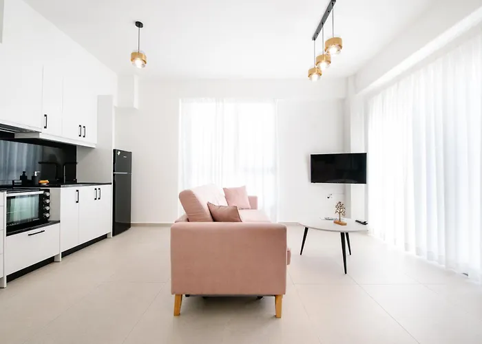 Apartmán Ennea Suites-luna Flámbouras